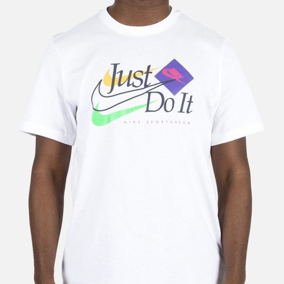 Nike (Lot of 4) T-shirt Bundle. Brand New. Mens Size: Medium - Picture 2 of 7